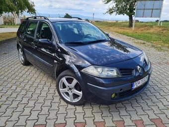 RENAULT MEGANE II. 1,6 16V GRANDTOUR