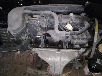 Predám motor kompletný na Dacia-Renault D4F 1,2 kompletný rv