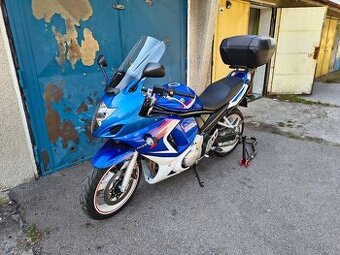 SUZUKI GSX650F