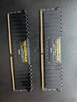 Predám 16GB RAM DDR4 (2x8GB)