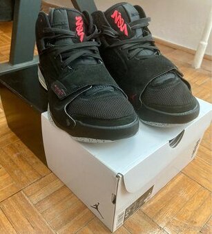 Air Jordan Zion 2 "Black Cement" (Top stav, Veľkosť 42)