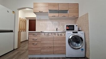 REZERVOVANE. 1 izbový byt Martin, širšie centrum, 30m2