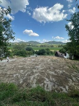 Stavebný pozemok Kotesova časť Oblazov 1028m2