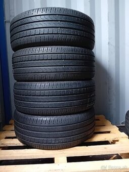 235/50R19 Pirelli Scorpion Verde