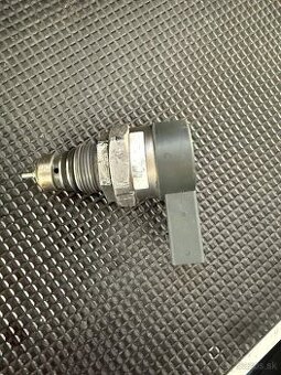 Regulator tlaku paliva