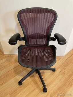 Herman Miller Aeron - veľkosť B
