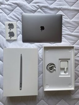13palcovy MacBook Air, 2019