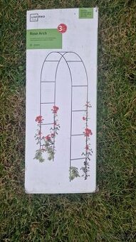 Konštrukcia na rastliny - Livarno rose arch