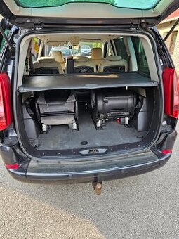 Peugeot 807