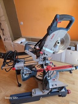 Bosch professional GCM 8 SJL + GTA 2600 pracovný stôl