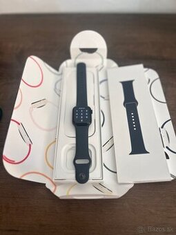 Apple Watch SE 44 mm 2024 95% bateria