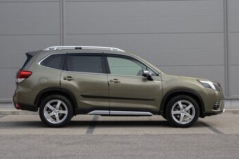 Subaru FORESTER 2.0 benzín,mhev lineartronic