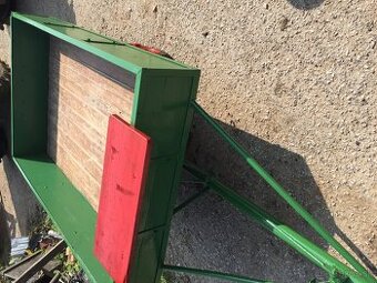 Vlecka za malotraktor