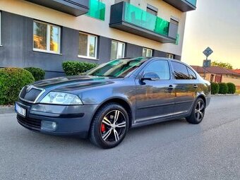SKODA OCTAVIA 2 1,9TDI 77KW BEZ KOROZIE - 1