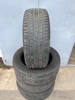235/55r19 Michelin