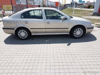 Škoda Octavia 1
