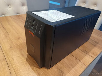 Profesionálna UPS APC Smart-UPS 1500VA – nová batéria, čistý - 1