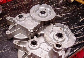 Zháňam motor babetta 225