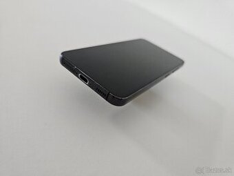 Samsung Galaxy S23 256GB black - 1
