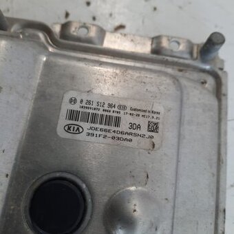 Riadiaca jednotka motora Kia Ceed II 391F2-03DA0