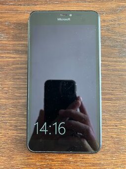 Predám Microsoft Lumia 640 XL...