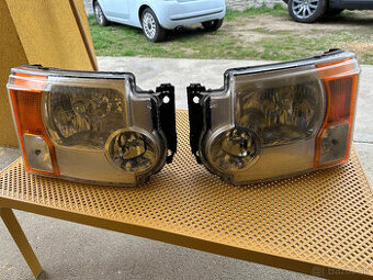 Predam originalne halogenove svetla Land Rover Discovery 3