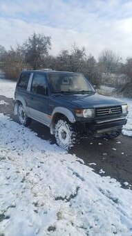 Mitsubishi pajero 2