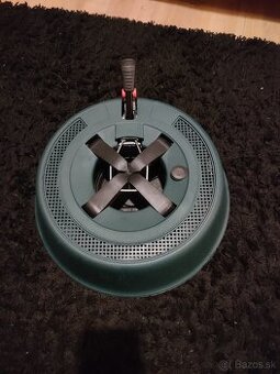 Stojan na vianočný stromček