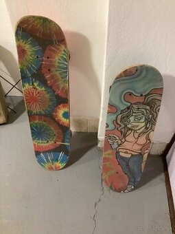 predám 2 skateboardy