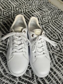 Tommy Hilfiger biele tenisky veľkosť 39