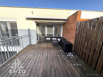 2i Byt | veľká terasa | uzavretý areál s bazénom