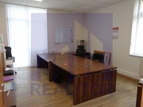 Prenájom - kancelársky priestor 14-144 m2, Banská Bystrica,  - 1