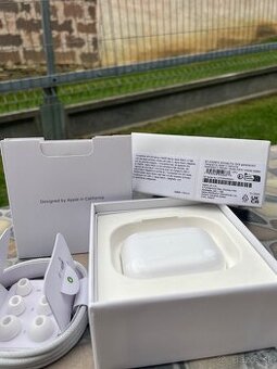 Apple AirPods Pro 2