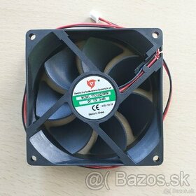 Ventilátor 92×92×25 mm, 12 V, 0,45 A, YINGTIAN