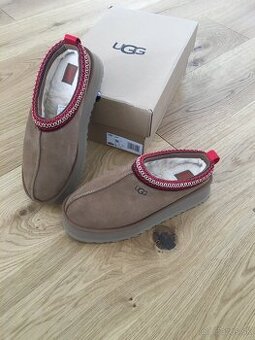 UGG TAZZ dámske kožené šľapky