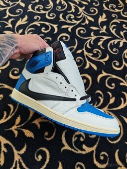 Nike air jordan 1 high travis scott 45