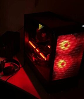 🖥️ RX 7800 XT 🔥 Ryzen 5 7600X 🔥 32GB DDR5 🔥 1TB SSD 🔥