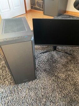 Stolný PC + Monitor