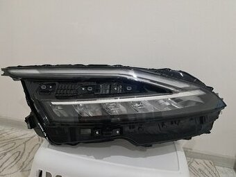 Svetlo NISSAN QASHQAI 100-8D02J