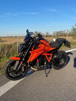 KTM Superduke 1390r