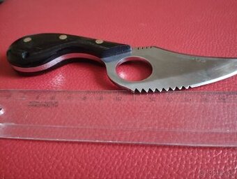 nôž Combat PREDAM alebo VYMENÍM