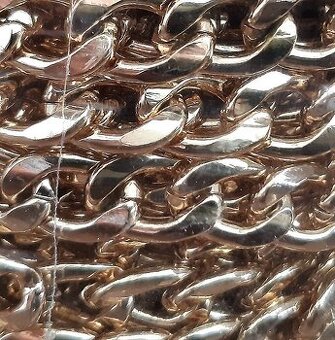 Ozdobná. na dekoráciu ..