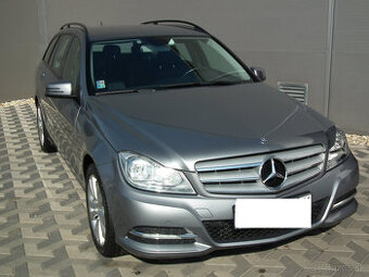 Mercedes-Benz C220