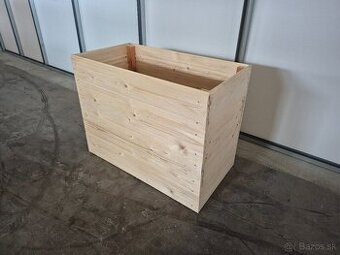 Vyvýšeny záhon / kvetináč