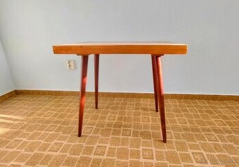 Retro otočný televízny stolík