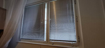 Hliníkové žalúzie LACNO strieborne sada