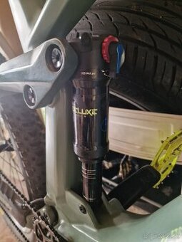 Predam tlmic Rockshox Deluxe select +