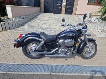 Honda shadow 750