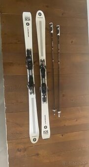 Zjazdové lyže LACROIX ICE RUNNER