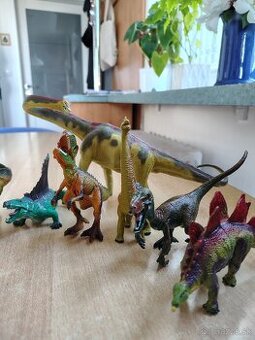 Schleich dinosaury